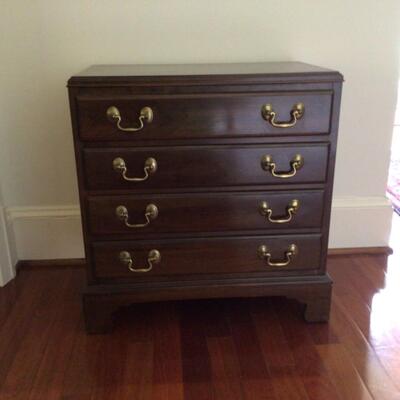 405 Ethan Allen Mahogany Four Drawer Chest 