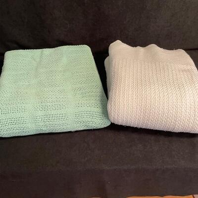 Lot 234  White and Green Cotton Blankets