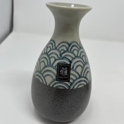 Waves 5 Piece Sake set