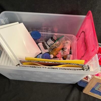 Lot 265   Miscellaneous Craft Supplies 