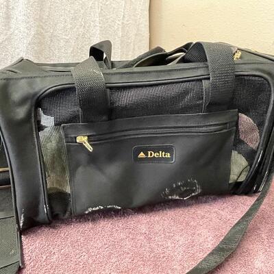 Lot 274  Pet Carrier