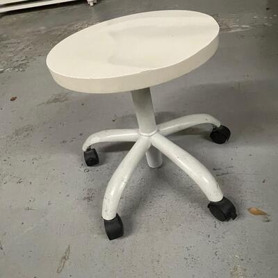 Lot 280 White Roller Stool