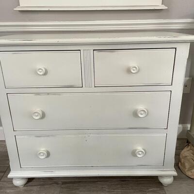 Lot 282  Shabby Chic Dresser