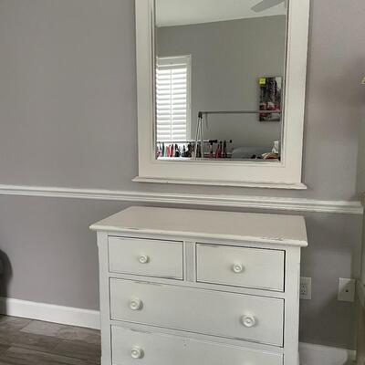 Lot 282  Shabby Chic Dresser
