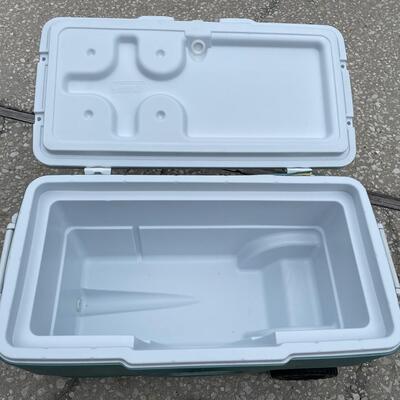 Lot 302 Coleman Cooler Ultimate Xtreme