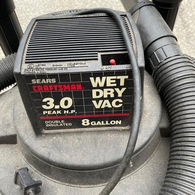 Lot 304 Sears Craftsman Wet Dry 3.0 Peak H.P. Vac 8 Gal