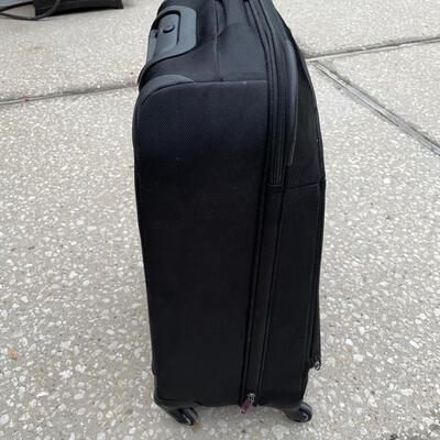 Lot 310 VIP Large Luggage