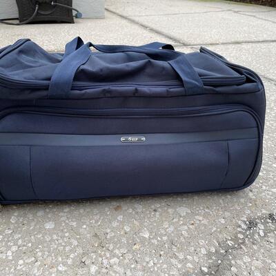 Lot 317 Navy Blue Duffle Travel Bag 