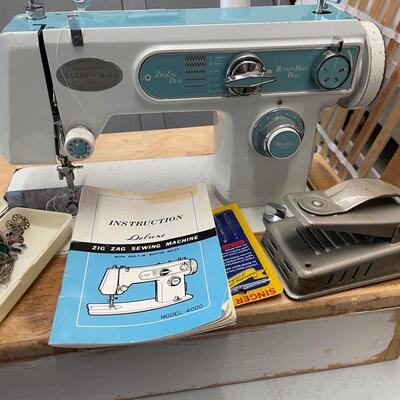 Lot 319 Necchi - Alco Sewing Machine