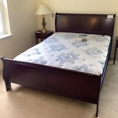 C536 Ashley Furniture Sierra Sleep Queen Adjustable Sleigh Bed