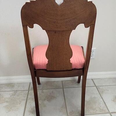 LOT#92B1: Carved Antique Chair