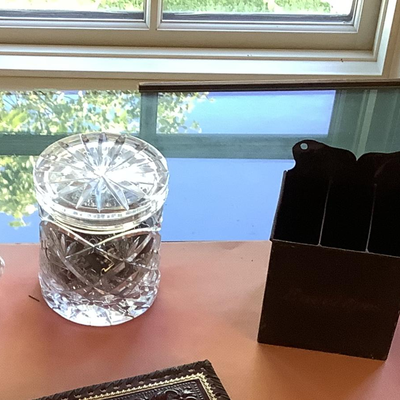 134 Crystal Pencil Holder & Jar / Levenger Tooled Leather