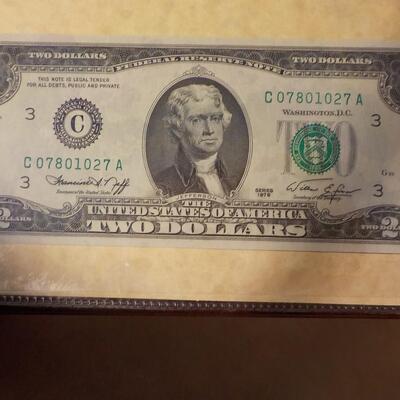 1976 Commenative 2 dollar bill with coa, 