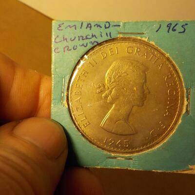 England 1965 Churchill crown coin.