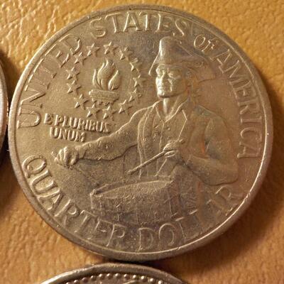4- Mix of Canadian, US, England, Mexican coins.