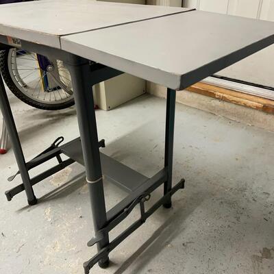 Lot 365  Hi Lo Drop Leaf Task Table