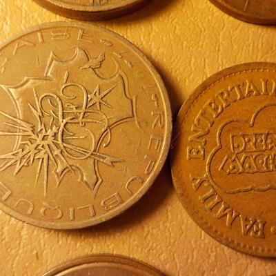 Super mix of fun coins.