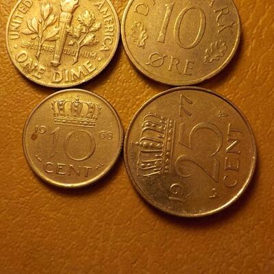 5 Mix coins Netherlands, Canadian, British, USA,
