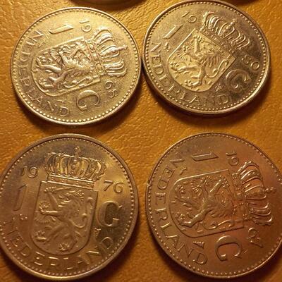 6- Netherland  mixed coin sets..