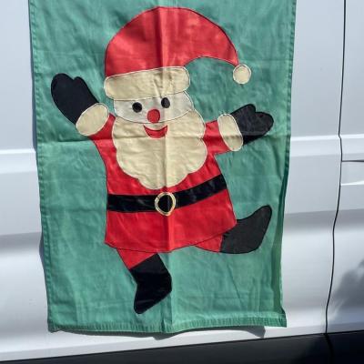 Lot 378 Set of 5 Holiday Flags