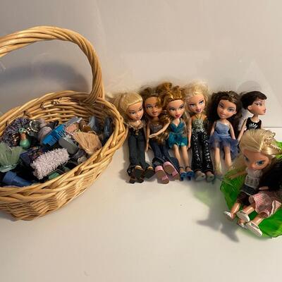 Lot 426 "Bratz" Dolls with Accessories