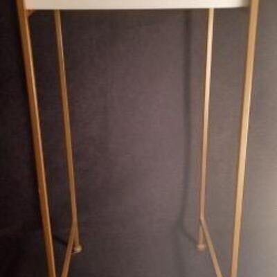 Lot 439  Small Accent Table