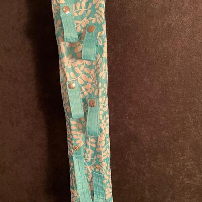Lot 440  Purse and Bag Holder