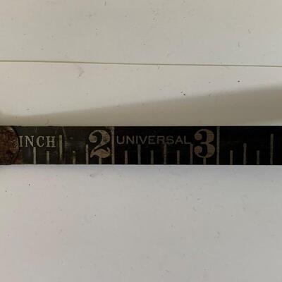 Old Wind Up Tape Measure