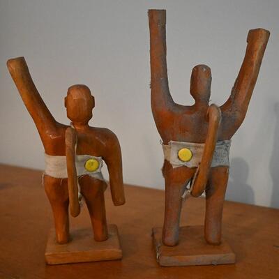 Man sculpture pair #2
