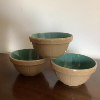 162. Splatterware Lamp & 4 Small Pottery Bowls  