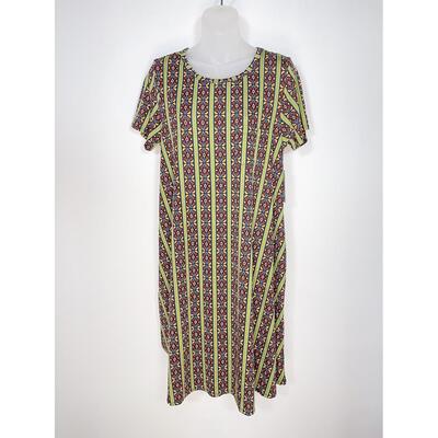 LULAROE â€œCARLYâ€ GREEN PATTERNED SWING DRESS - SIZE MEDIUM