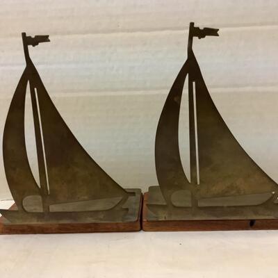 212. Pair of Brass Sailboat Bookends 