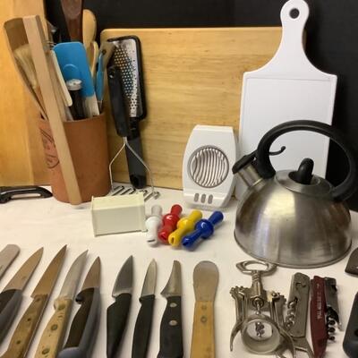 215  Kitchen Knives / Cutting Boards & More