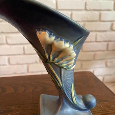 LOT 25 - 198-8, Freesia Collection, Roseville Pottery, Cornucopia Vase 