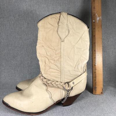 Vintage Retro Cowboy Boots