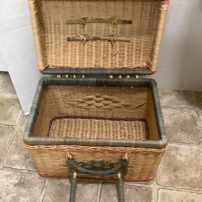 C638 Six Baskets and One Woven Waste Basket with Lid