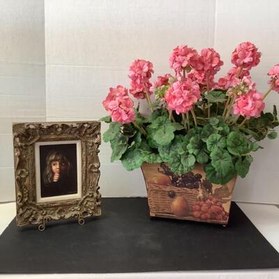 241  Beautiful Arrangement of Faux Geraniums & Framed Oil Portrait 