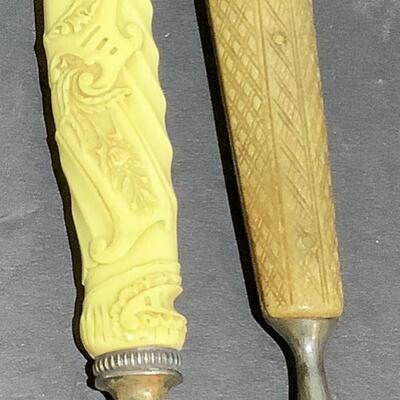 B652 Antique Bone Handle Meat Fork and Knife Honing Steel