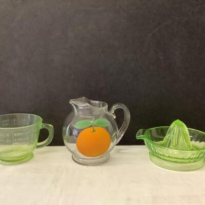 282  Vintage Green Glass Juicer/Measuring Cup & Vintage Pitcher 