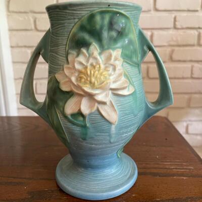 LOT 31 - 78-9, Water Lily Double Handled Vase, Roseville Pottery