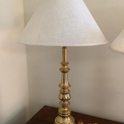 C538 Two Brass Table Lamps 