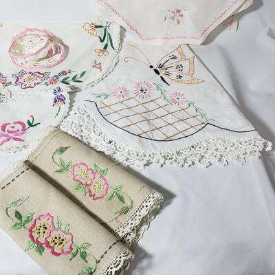 35 - Hand Stitched Linens 