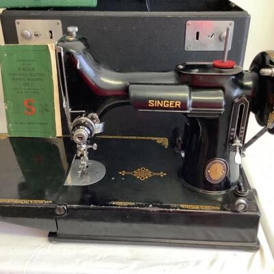 295  Antique 1950â€™s Singer Portable Featherweight Sewing Machine 