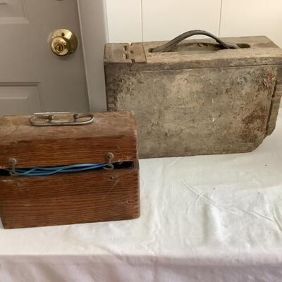 310 Antique Ammo Box & Dry Cell Battery