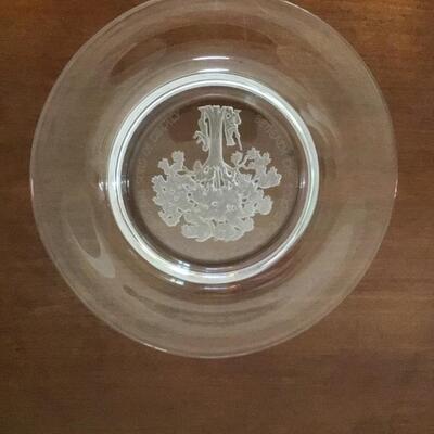 B572 Orrefors Crystal Beneath The Bough of Liberty Plate