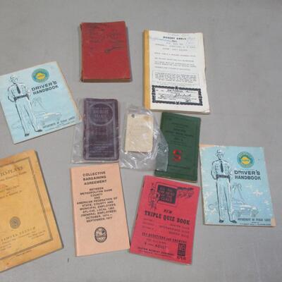 Lot 43 - Vintage Driver's Handbooks - Singer Machine - Quiz Book