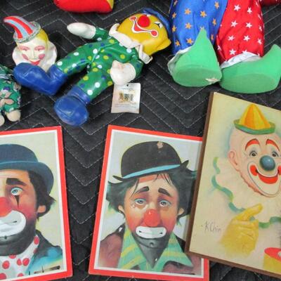 Lot 50 - Collection Of Clown Items