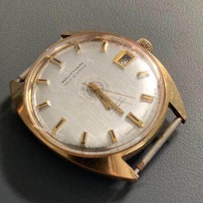 c.1970s Waltham Self-Winding 17 jewels Incabloc Running Watch with Date Adjust