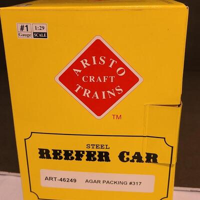 Lot 29: Aristo-Craft #1 Gauge Reefer Car: Art-46249 Agar Packing #317