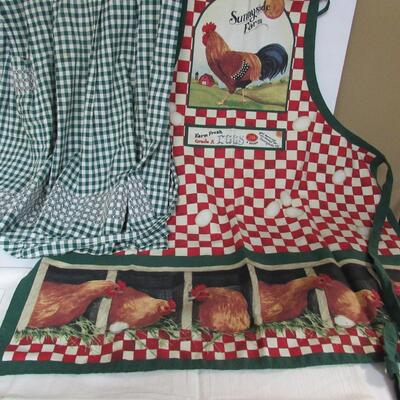 2 Aprons and Embroidered Kitchen Towel With Kittens